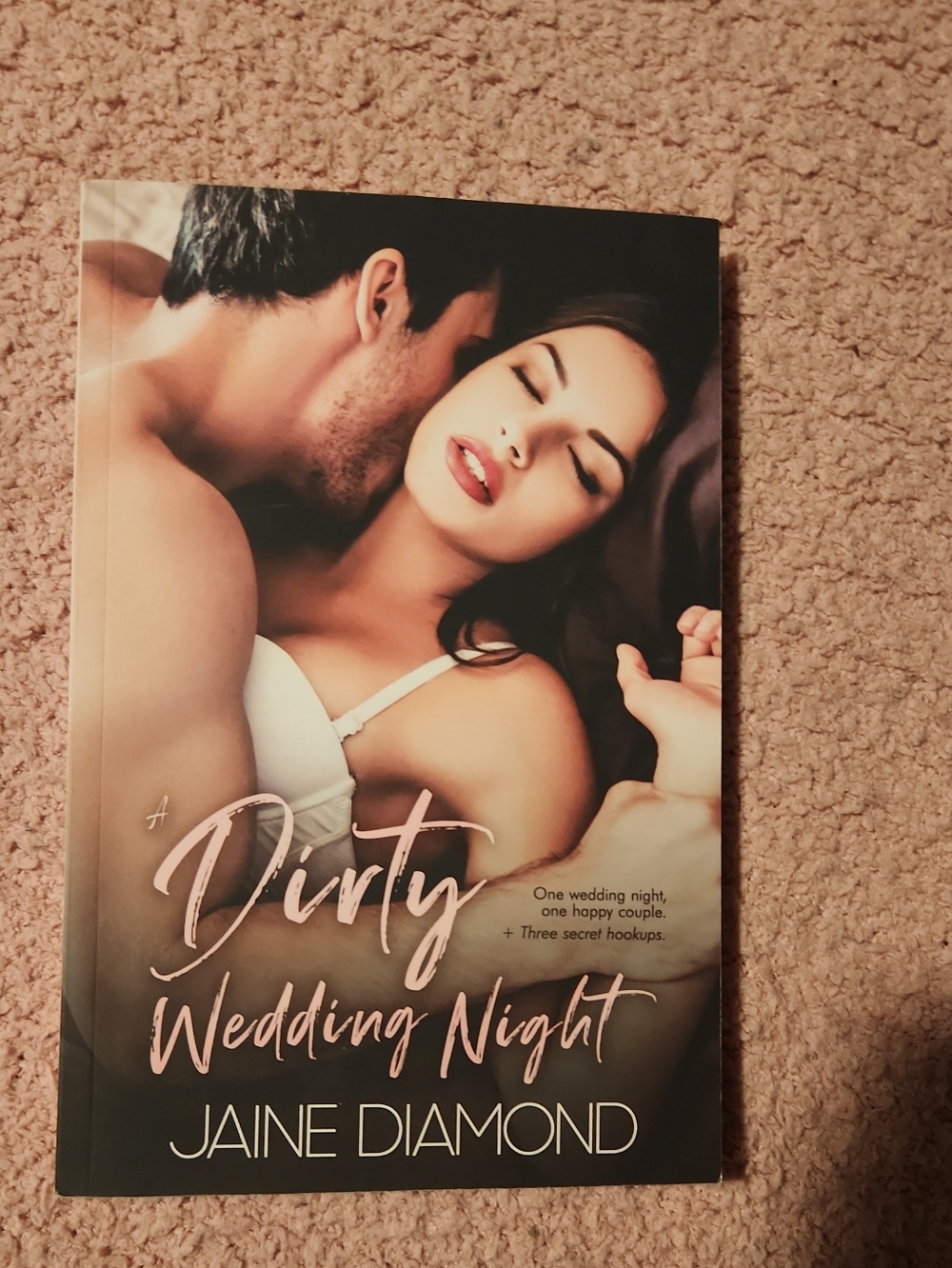 A dirty wedding night/rock star romance 🥵🥵